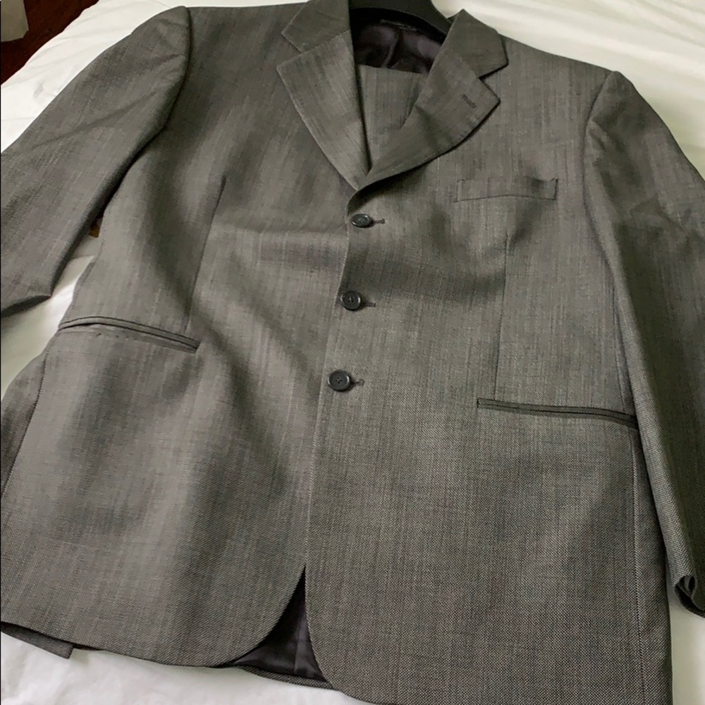 VALENTINO Grey Suit 44/38 R